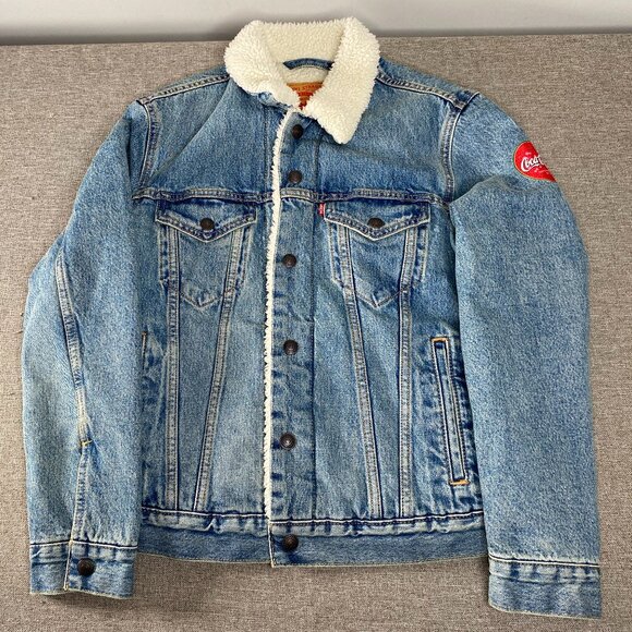 Levi's Type III Sherpa Trucker Denim Jacket Men's Small Blue Coca Cola Logo NWT - Picture 3 of 14